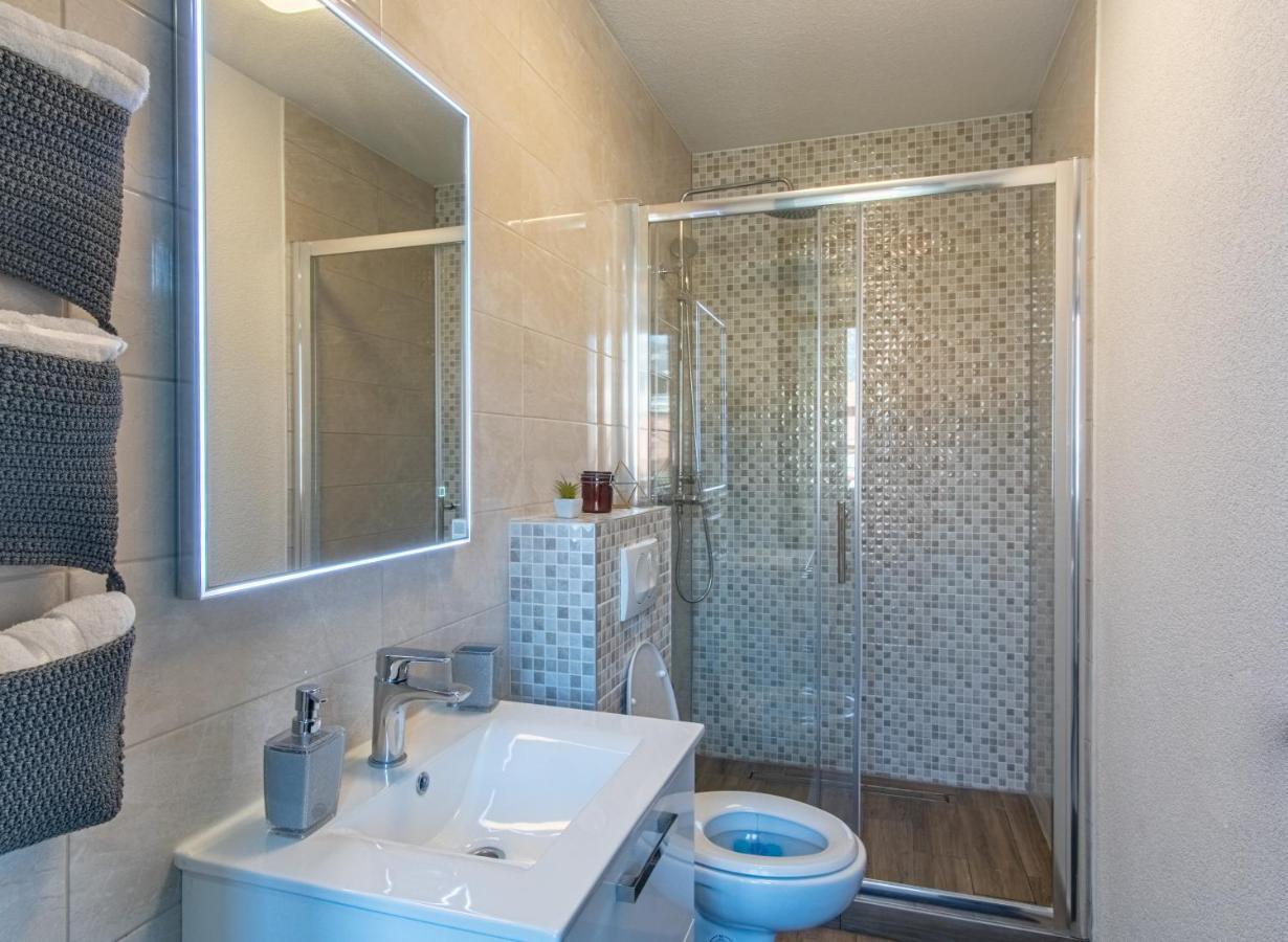 Apartmán Su Casa - At Kastela Oldtown Exteriér fotografie