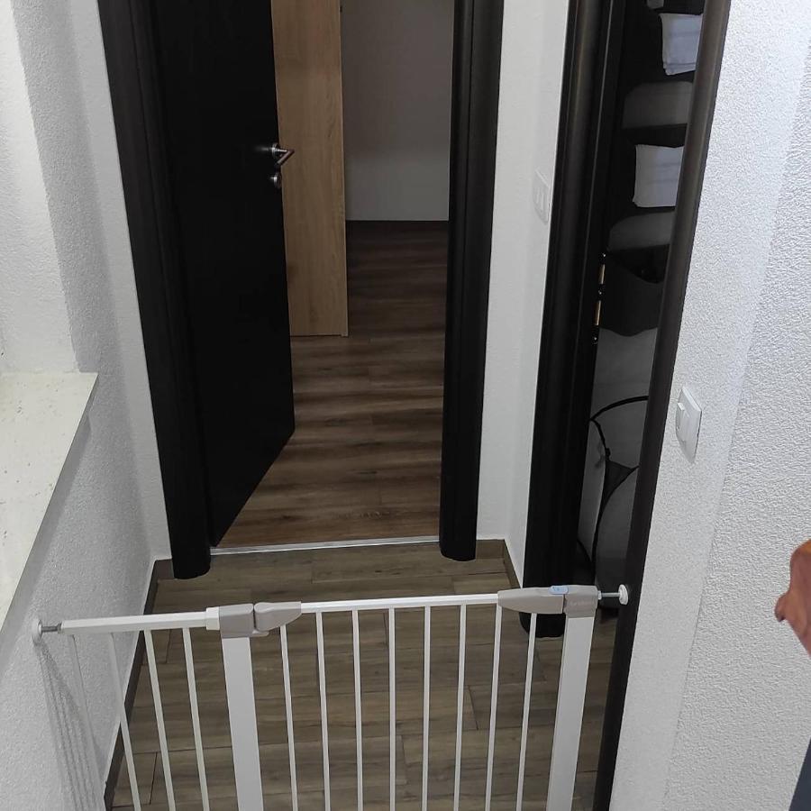 Apartmán Su Casa - At Kastela Oldtown Exteriér fotografie